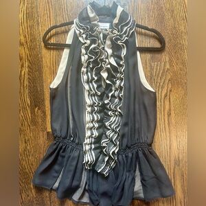 NWOT. Neiman Marcus Robert Rodriguez for Target .Ruffle peplum dressy top.Size M